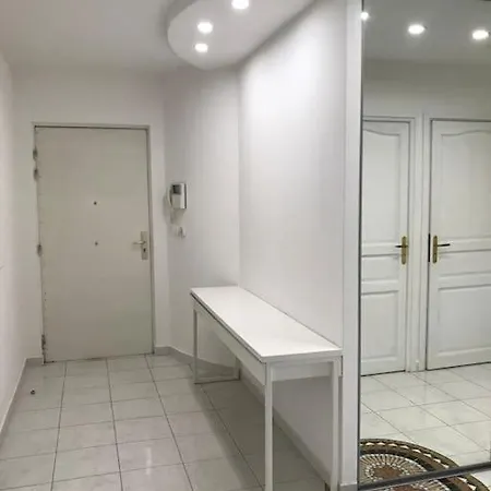 شقة 100 M2 Hyper Centre Saint-raphael