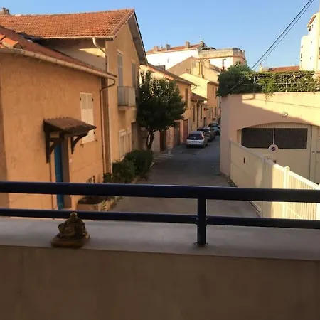 شقة 100 M2 Hyper Centre Saint-raphael *