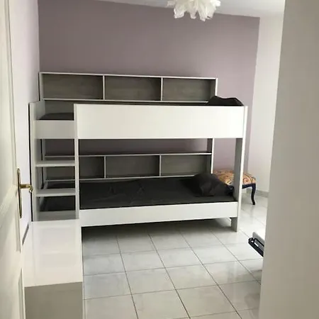 Apartment 100 M2 Hyper Centre Saint-raphael *